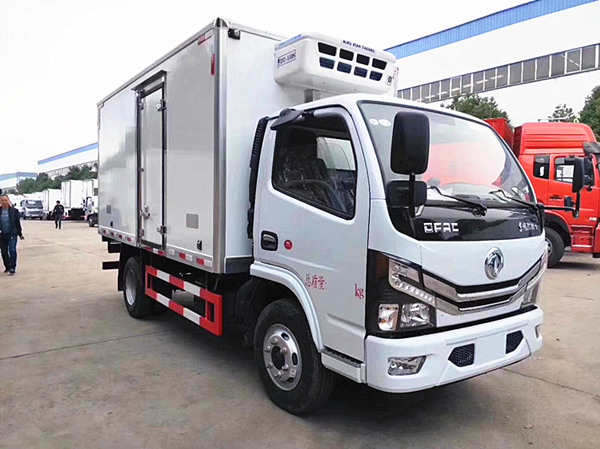 東風(fēng)多利卡D6國(guó)六冷藏車(chē) 東風(fēng)多利卡D6國(guó)六冷藏車(chē)